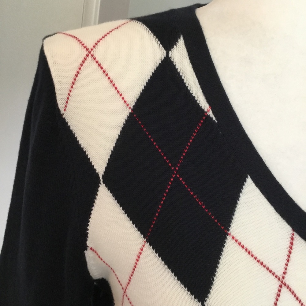 NWT TOMMY HILFIGER ARGYLE SWEATER - Picture 4 of 11